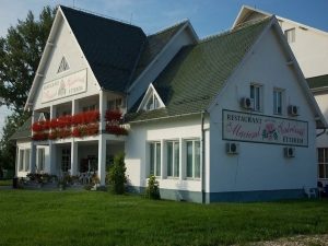 restaurant-maciesul-vadrozsak